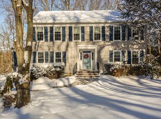 82 Hickory Tavern Rd, Gillette, NJ 07933