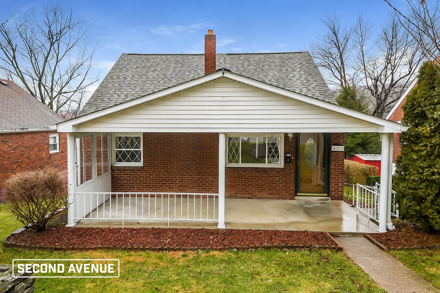 422 Mary St photo 1