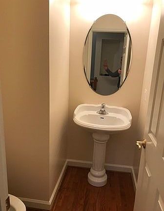 4th image of 179 Mosby Cir