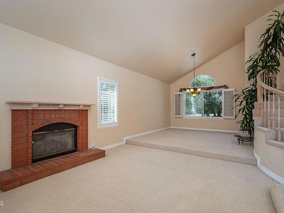 5th image of 1601 Oneida Ct