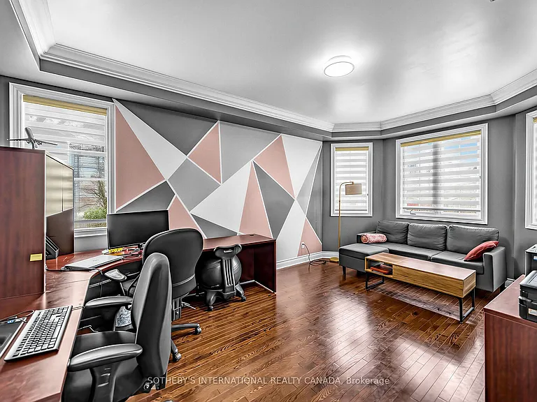 54 Kelways Cir #UPPER — Photo 15