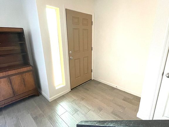 3rd image of 1716 Swanson Ave #A-1