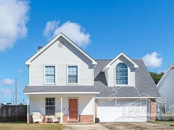 446 Sandy Ridge Cir, Mary Esther, FL 32569