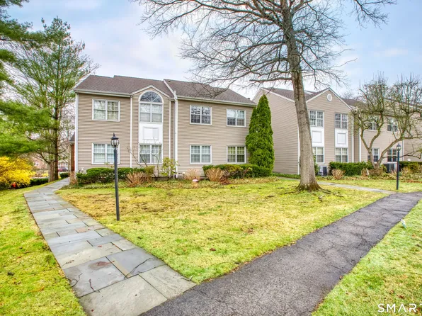 51 Old Kings Hwy APT 12, Greenwich, CT 06870