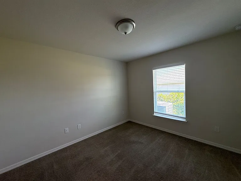 15415 SW 34th Ave — Photo 22