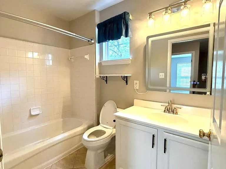 43416 Sperrin Ct — Photo 14