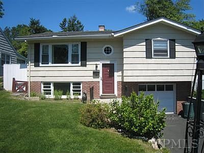2nd image of 31 Quintard Dr