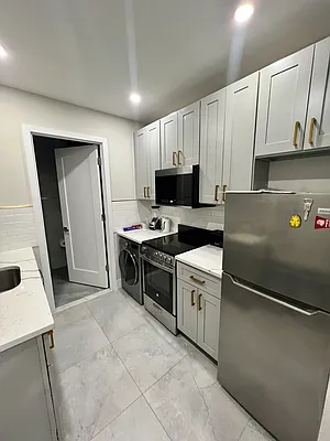 Rented by Mdays Realty | media 11