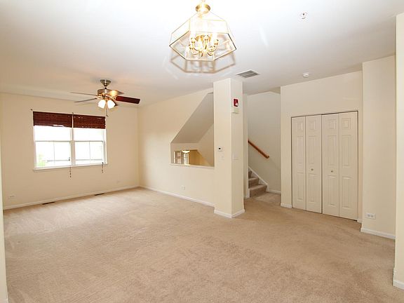 4th image of 145 Rosehall Dr