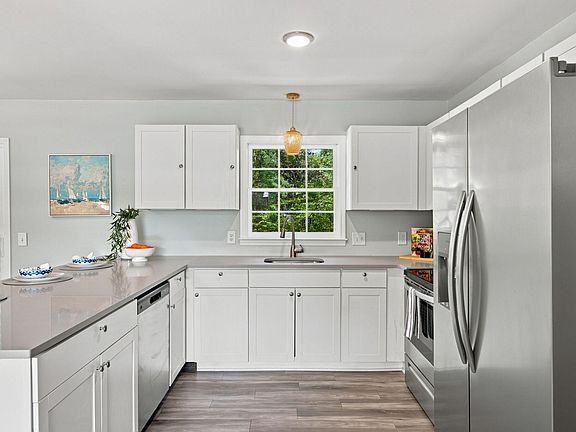 5th image of 4755 Lysa Ave