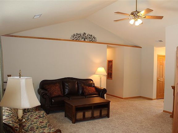 5th image of 357 W Harrison Avenue