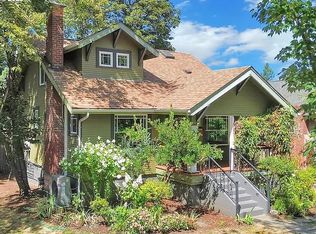 863 West Broadway, Eugene, OR 97402