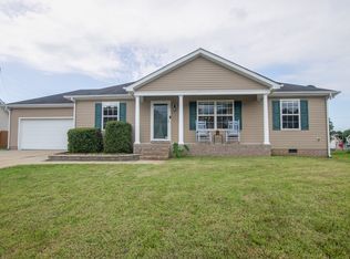 1205 Aretha Dr, Murfreesboro, TN 37128