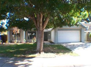500 S 9th St, Patterson, CA 95363