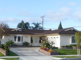 6102 Shelly Dr, Huntington Beach, CA 92647