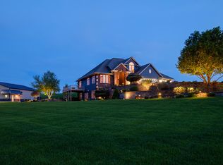 25231 182nd St, Spirit Lake, IA 51360