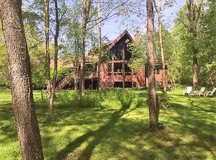 1516 Vermont Rd, Woodstock, IL 60098