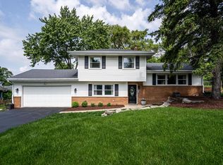 4761 N 108th St, Wauwatosa, WI 53225