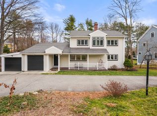 9 Flintlock Rd, Lexington, MA 02420