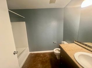2055 Amanda Way APT 37, Chico, CA