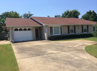 2101 Henderson Dr, Opelika, AL 36801