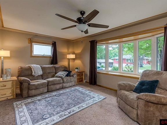 4th image of 212 Alta Dr