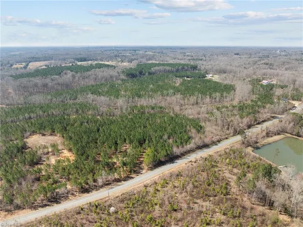 2630 Minden Rd, Pleasant Garden, NC 27313