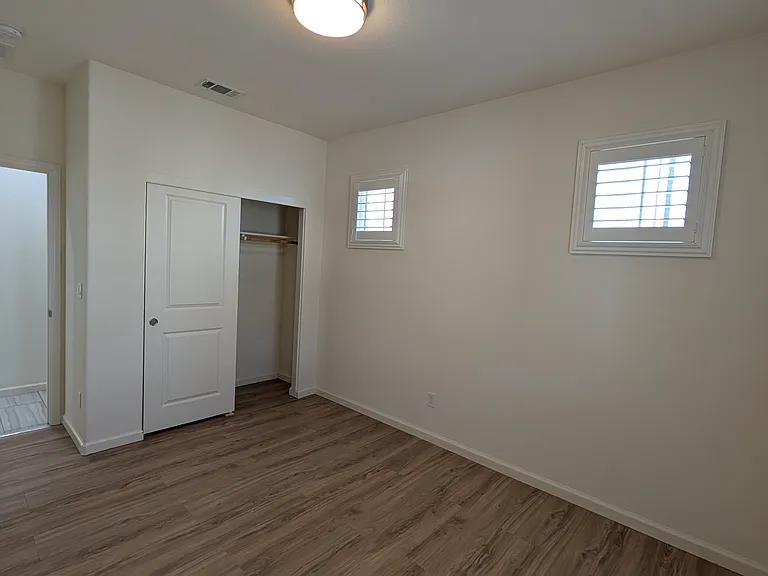 1140 Bonino Way — Photo 4