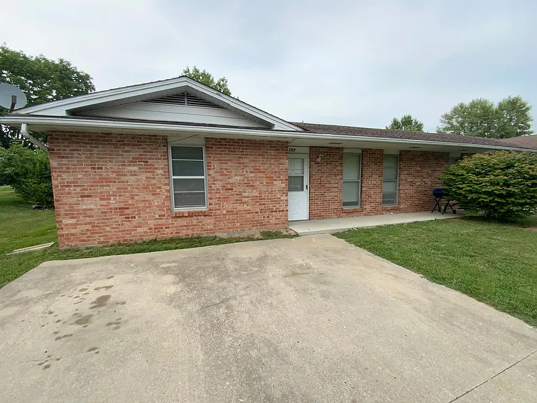 157 Maple Grove Way — Photo 3