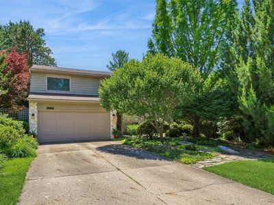 7824 Roseland Dr, Urbandale, IA, 50322