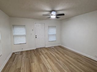 1305 Avenue C, Council Bluffs, IA 51501