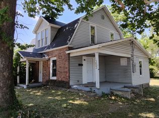 1607 W Nichols St, Springfield, MO 65802