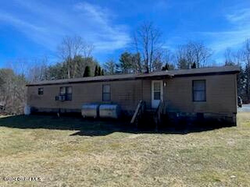 5th image of 199 Phillips Road