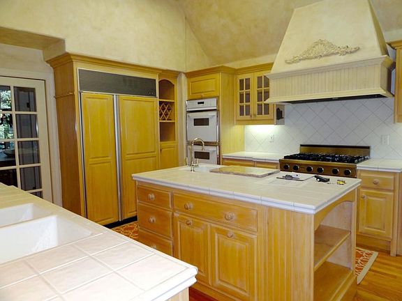 5th image of 20115 Bonnie Brae Way