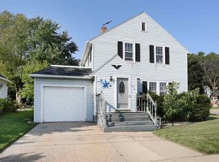 1402 W Spencer St, Appleton, WI 54914