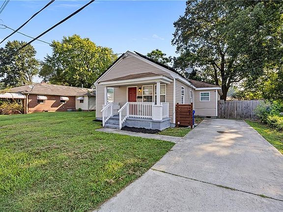 2nd image of 2509 Evergreen Pl