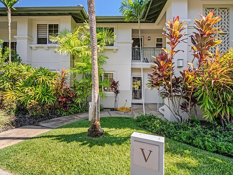 3950 Kalai Waa St #V102 — Photo 27