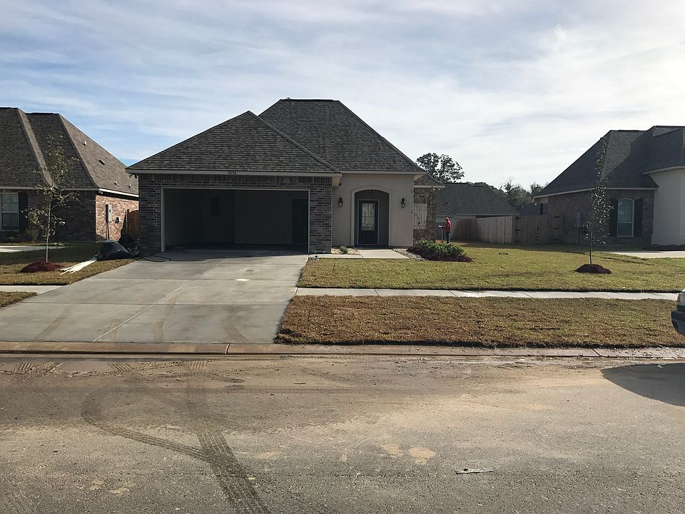 1st image of 18196 Old Trail Dr