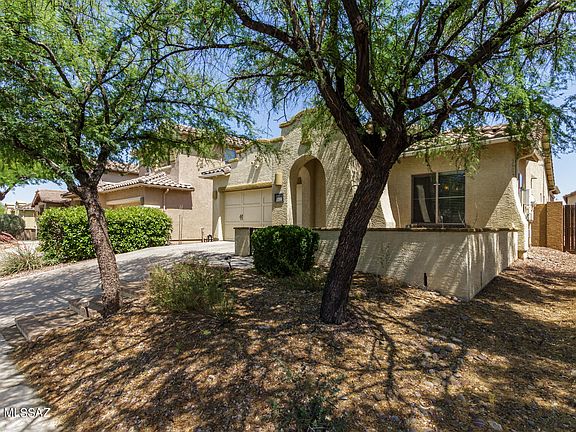 3rd image of 1254 W Montelupo Dr
