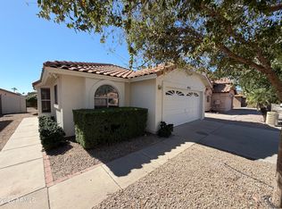 2915 E Amber Ridge Way, Phoenix, AZ 85048