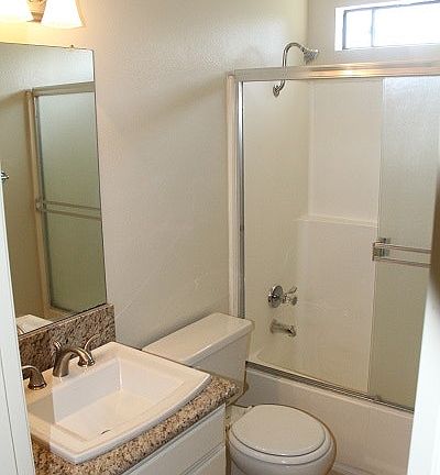 2nd image of 369 Orizaba Avenue # Top Flr