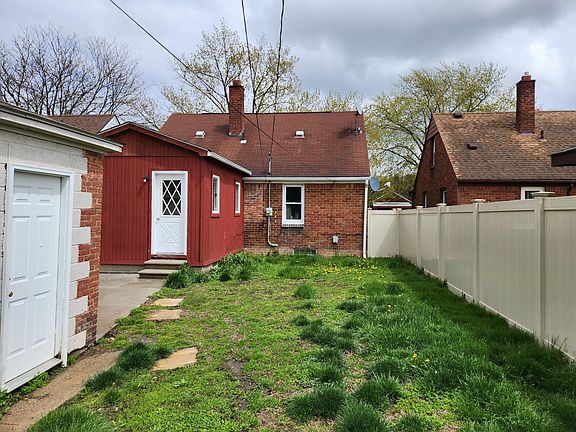 3rd image of 1640 18th St