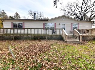 710 Pierce Newman St, Lavaca, AR 72941