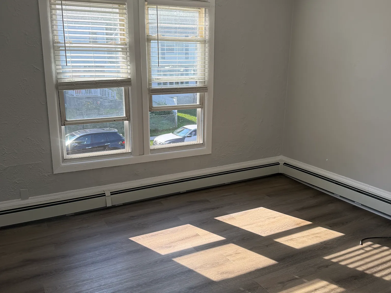 1 bed, 1101 sqft, $2,350 — Photo 4