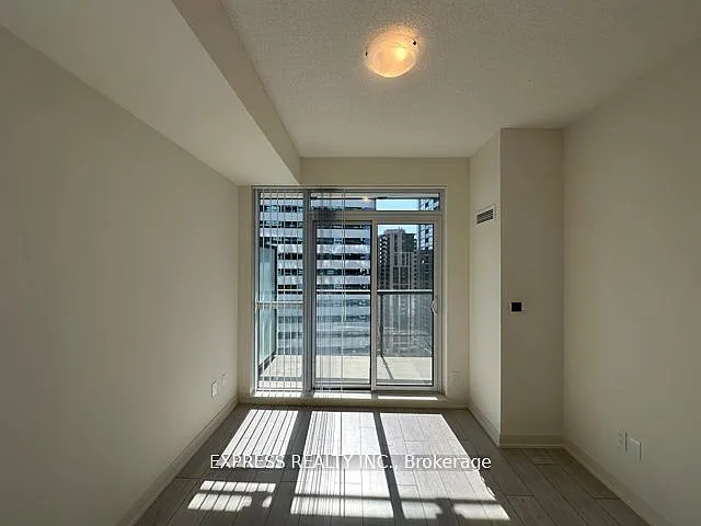 4955 Yonge St #1816 — Photo 5