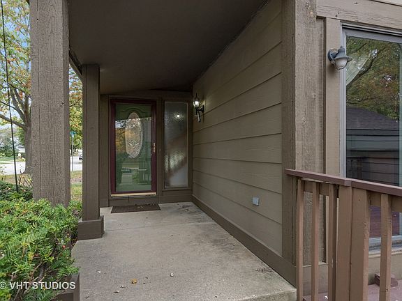 2nd image of 175 N Glengarry Dr APT A