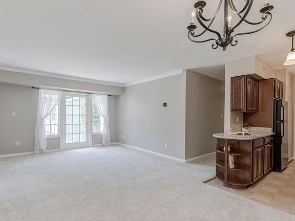 Big and bright living room