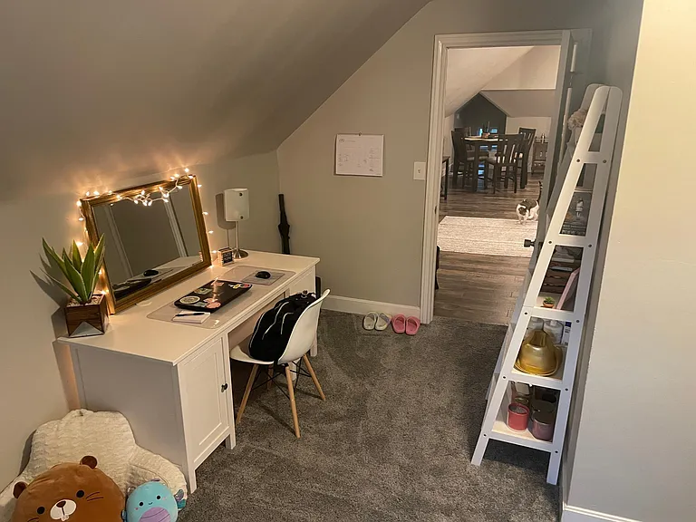 3rd floor BR