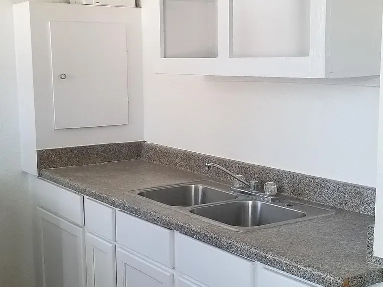1531 Mundy Dr #3 — Photo 12