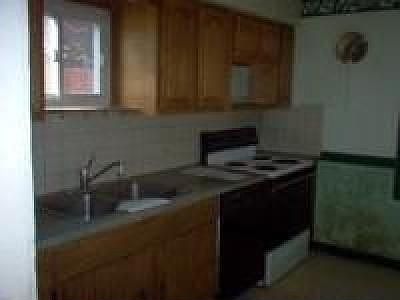 2nd image of 1862 Windsor St
